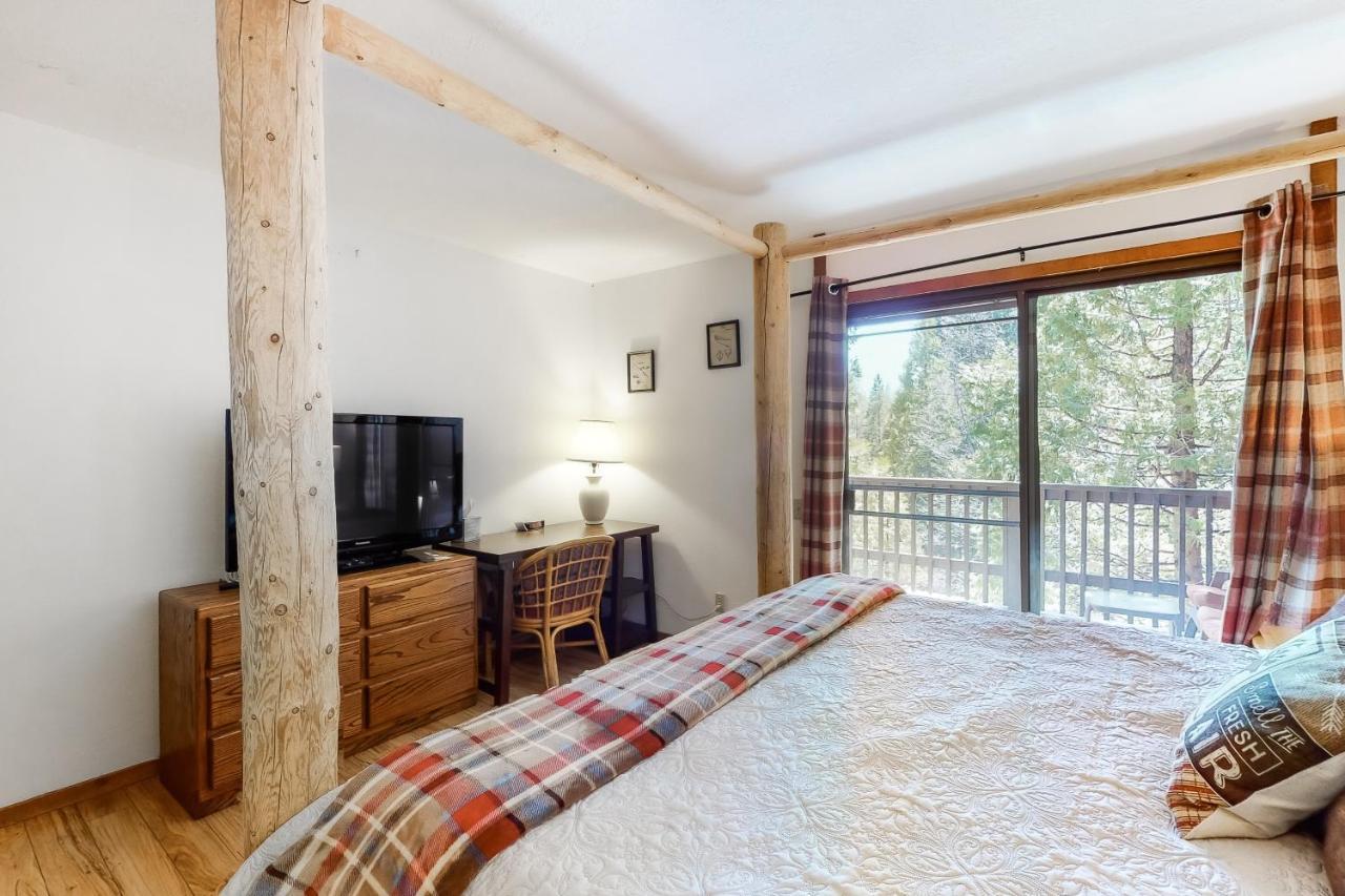 Sierra Swiss Chalet Shaver Lake Extérieur photo