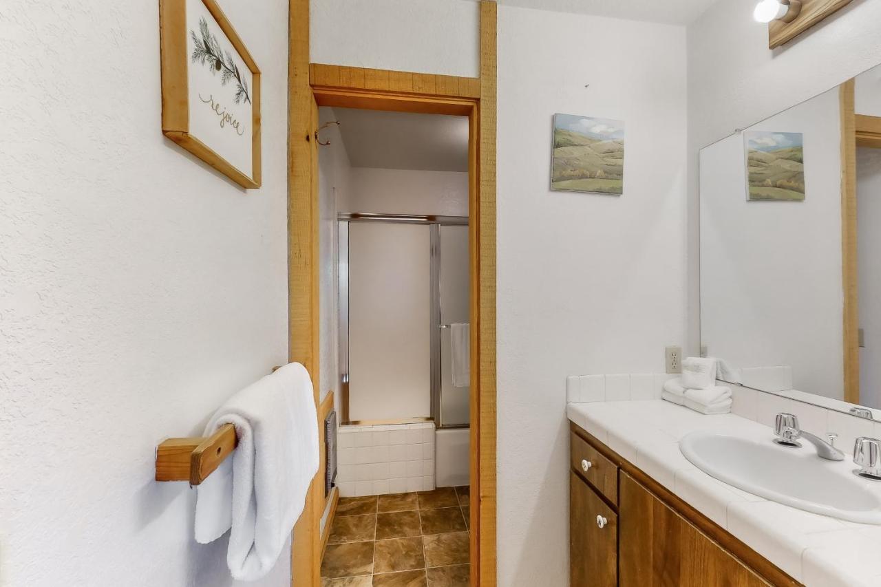 Sierra Swiss Chalet Shaver Lake Extérieur photo